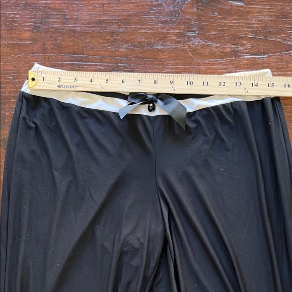 Soma Black and White w Lace and Jewel Detail Pajama Set Sz M - Picture 12 of 14